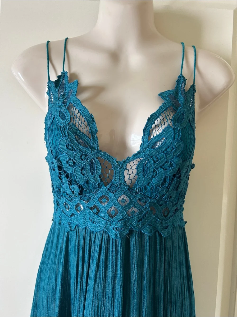 FREE PEOPLE 